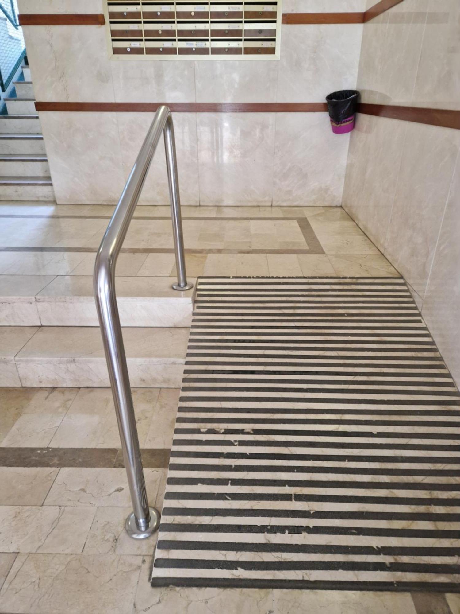 Piso 110m² En El Palo Con Parking Cerca De La Playa Malaga